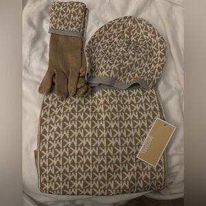 Michael Kors 3-piece cold weather set